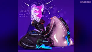 Longterm Rp ~ Spider Gwen is going into heat and cant hold it anymore (Open To Suggestions For Other Futa!)